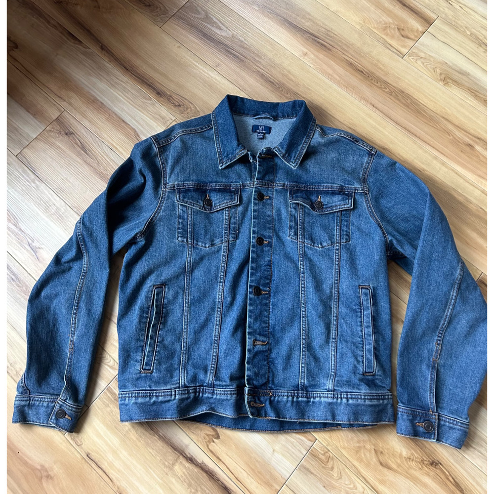 George Men’s Denim Jacket Size Large Medium Wash Soft Feel Trucker Button Up
